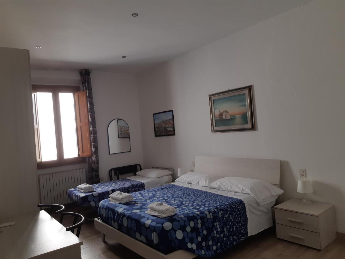 Sogni D'Oro Guest House Флоренция Екстериор снимка