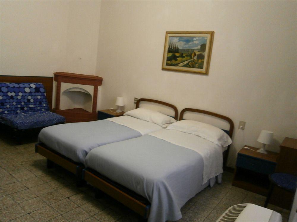 Sogni D'Oro Guest House Флоренция Екстериор снимка