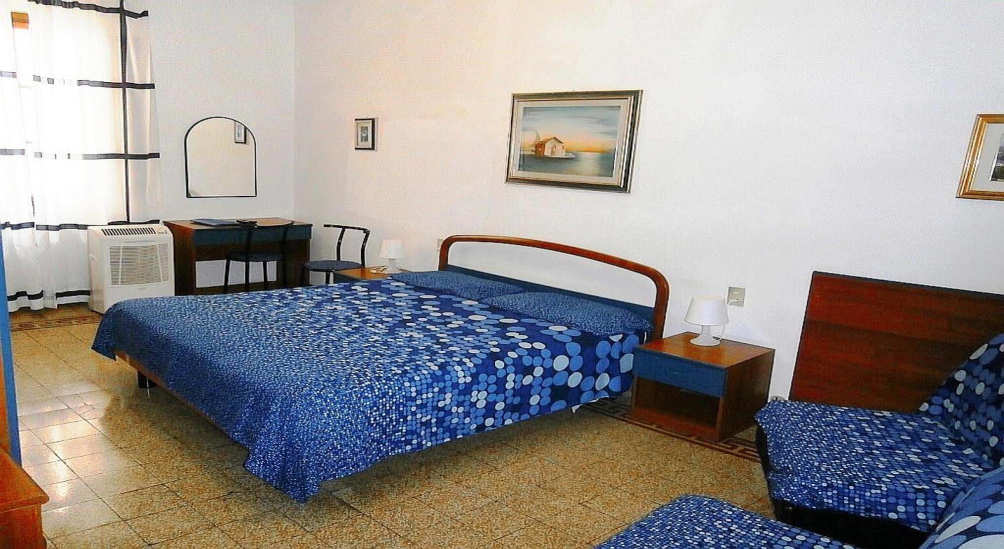 Sogni D'Oro Guest House Флоренция Екстериор снимка